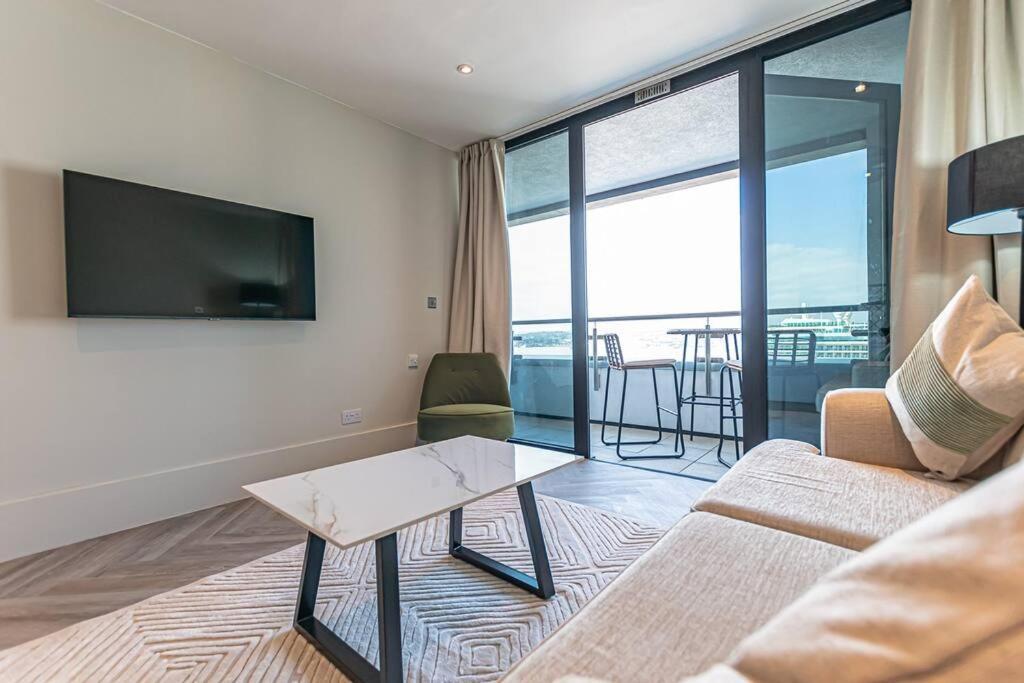 Open Balconey River View! Wow Liverpool Exterior foto