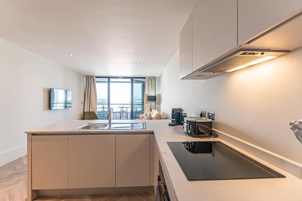 Open Balconey River View! Wow Liverpool Exterior foto